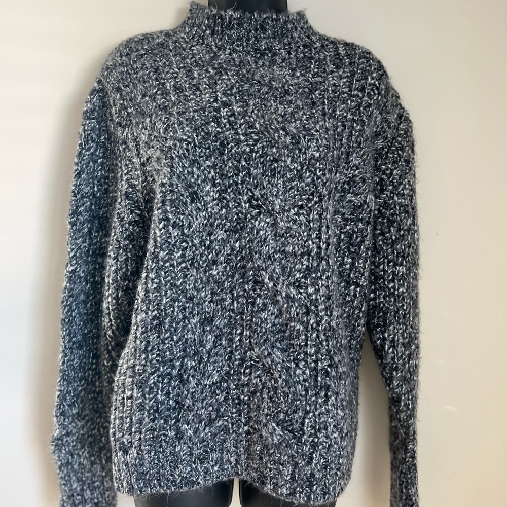 NWT TOPSHOP Vertical Cable Crew Sweater Gry XS 0-2